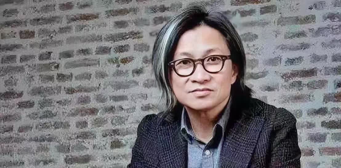 香港10位矮个子男明星：1、陈可辛（62岁），身高165cm2、曾志伟（