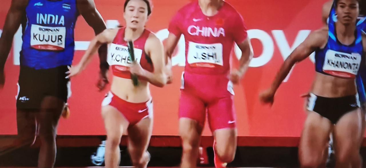 陈妤頡，落后两步又何妨！男女4×100米接力决赛，中国队，获得亚运会首次设项的