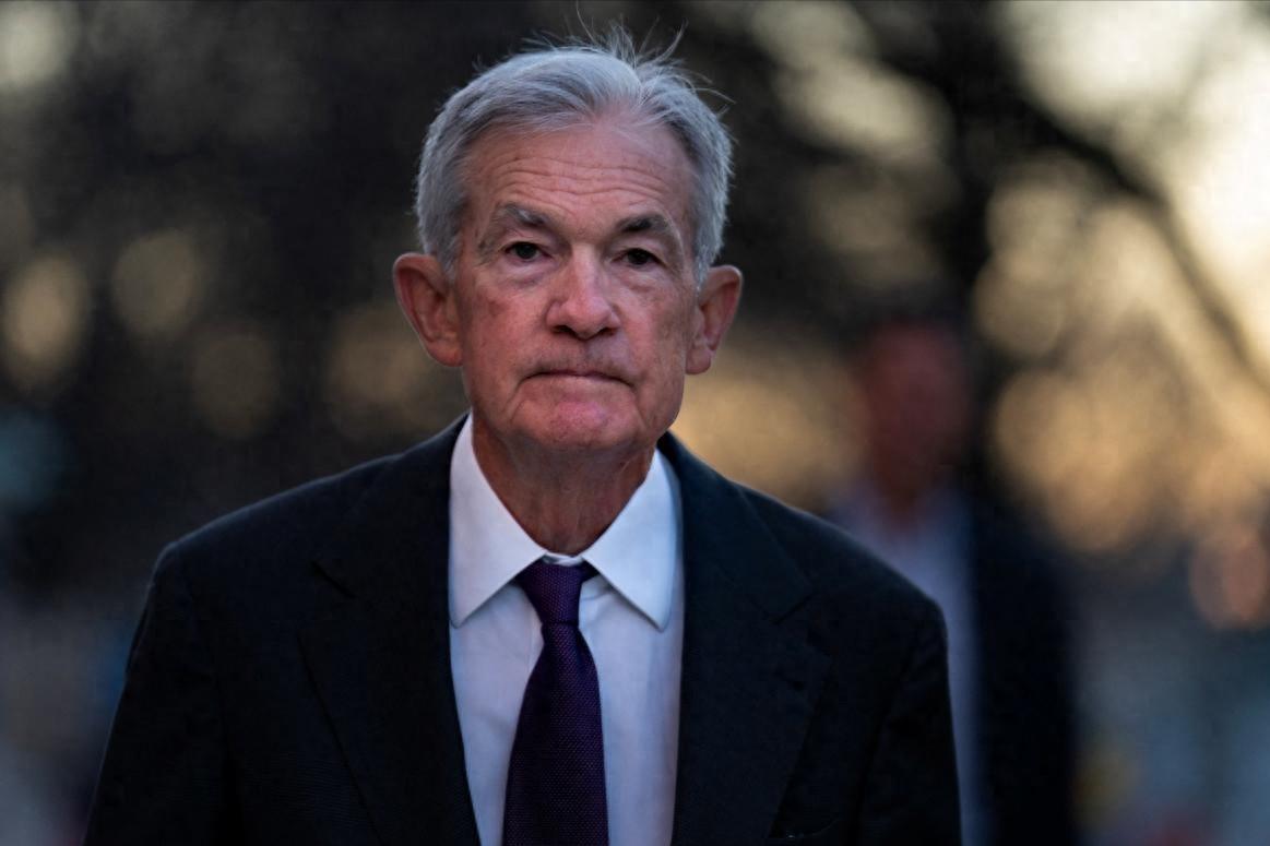美联储主席发表重要讲话，宣告美国正式“分裂”，特朗普走向末路最近美联储主席鲍