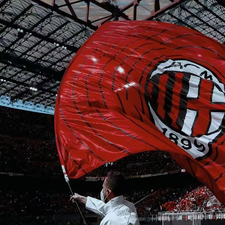 米兰奇迹！最近德转公布的意甲球队身价排行榜中，国米暴跌2400万欧，尤文暴跌5