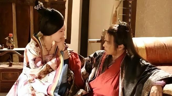 公元671年，太平公主去外祖母杨氏府中问安。谁知，表哥贺兰敏之竟强行与她发生了关