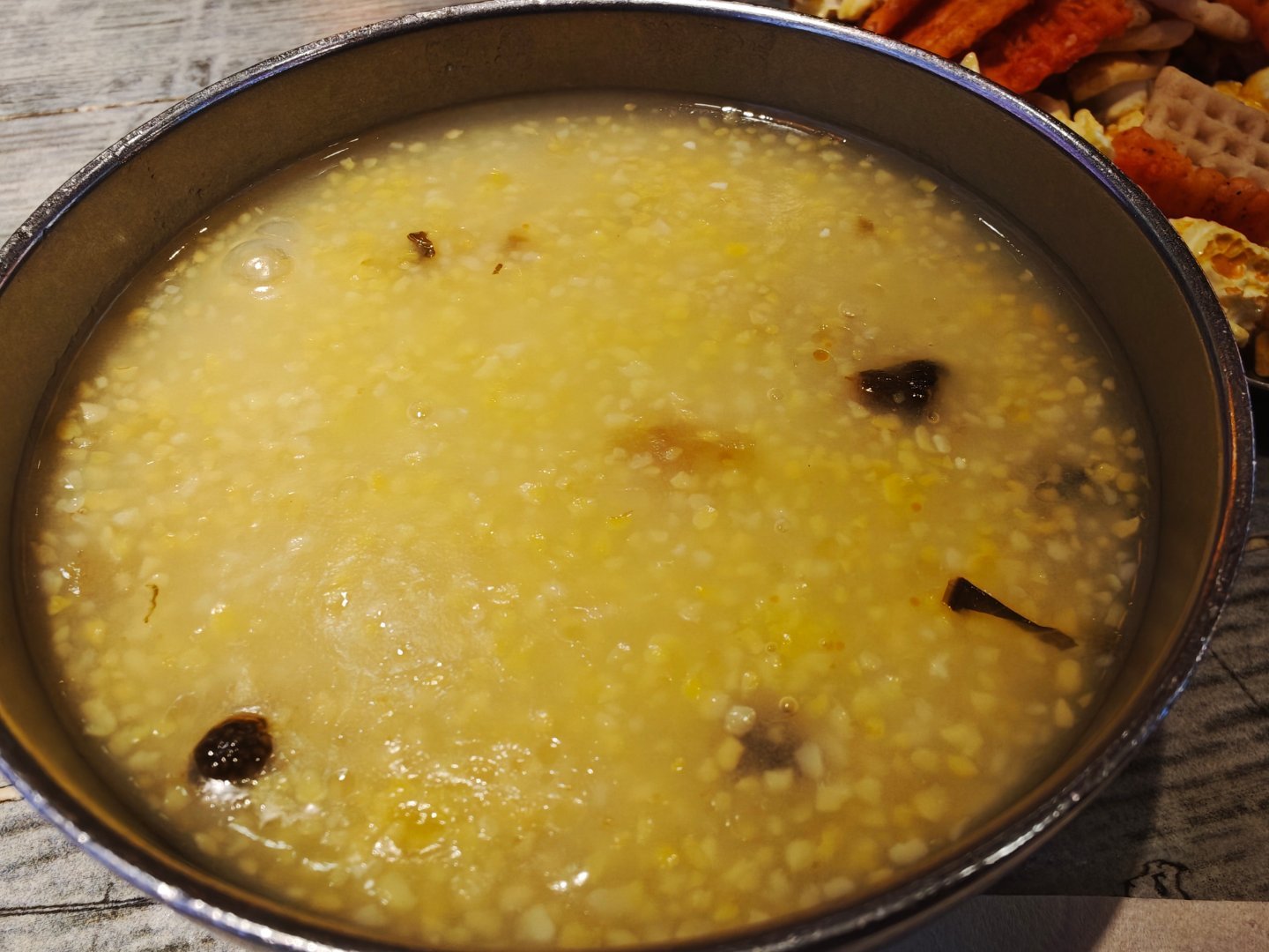 当你身边有一群H190的时候，你对小米的看法很大概率会是负面的，当你评论区有一群