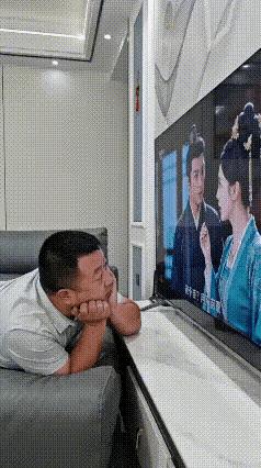 AI短剧的未来是不是这样？如果有一天，AI短剧，或者不只是AI短剧，任何影视