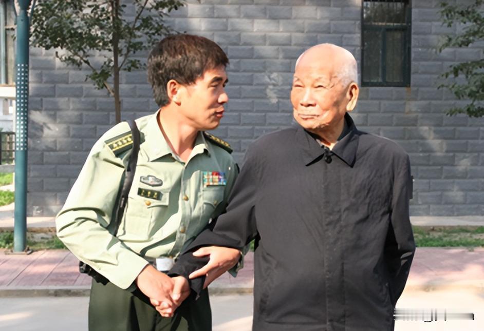 1984年，51岁的重庆市委书记王茂全，突然接到一纸调令，让他去当江北县委书记。