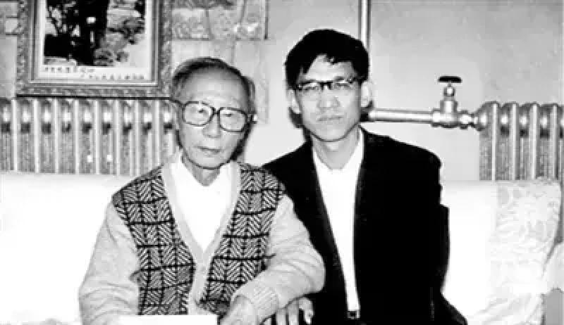 溥仪的叔叔载涛一生一妻三妾，1950年《婚姻法》正式推行，确立一夫一妻制度。身