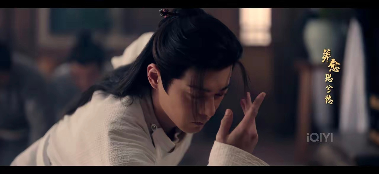 “借龄者”案真相大白，果然两个凶手都跟老仵作耿无伤有关。老仵作最后服毒自杀而死！