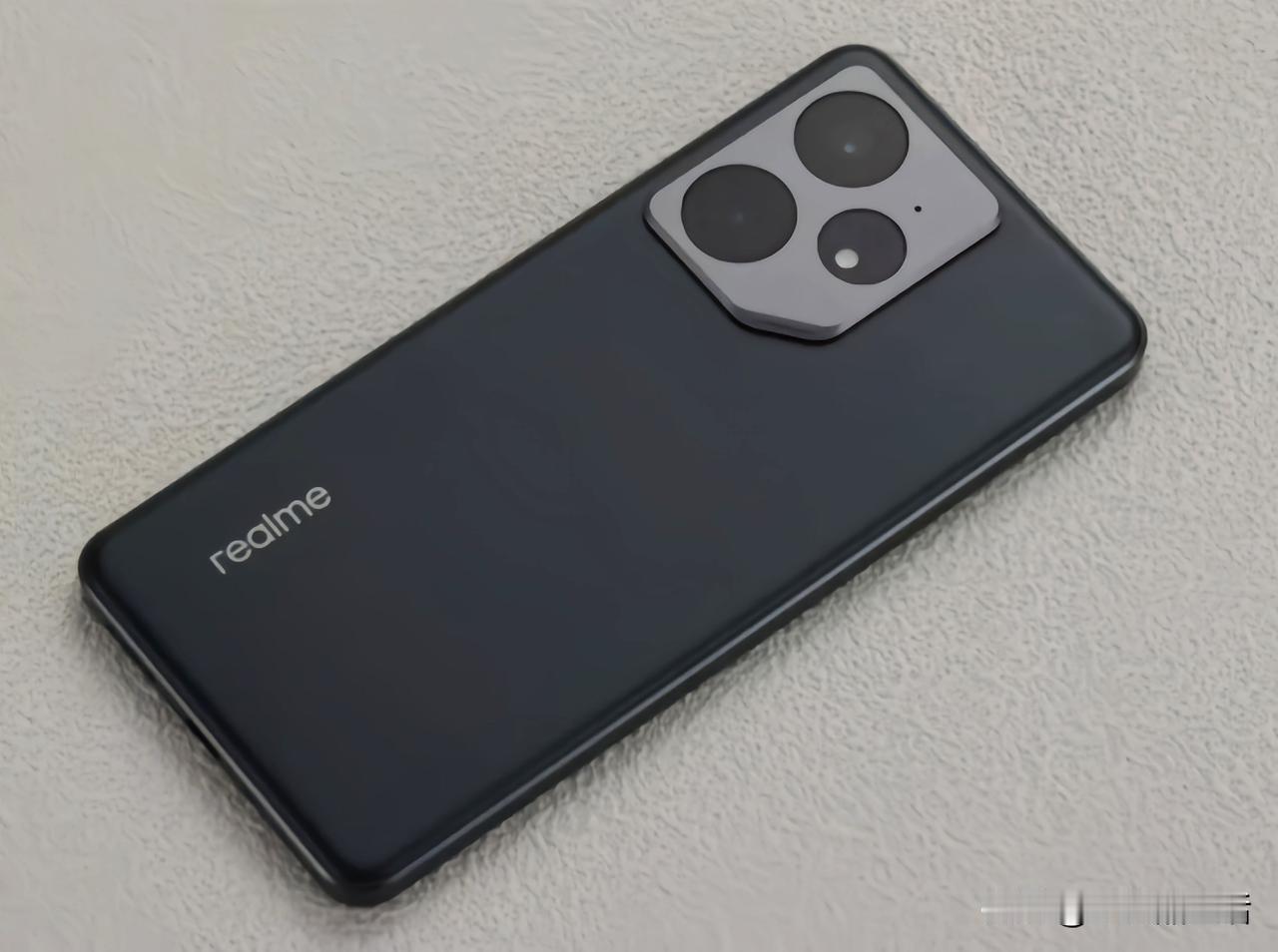 真我Neo8部分配置曝光:165Hz三星屏幕+骁龙8Gen5近日，有数码博主