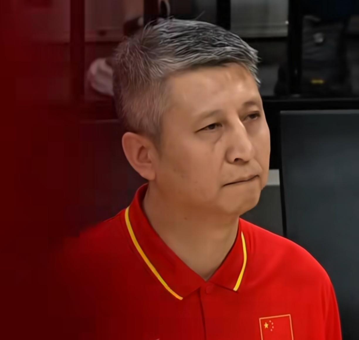 真心想问一句郭士强：我们的男篮集训都练了些什么呀？不是指责，更不是问责，一场
