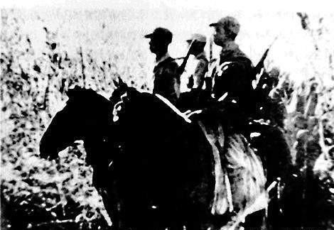 1942年4月，日军骑兵中队500骑兵对战129师骑兵团300骑兵，日军骑兵中队