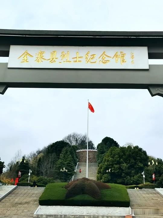 🏞️自然风光（必去TOP3）1.天堂寨（5A级）大别山核心景区，被誉为