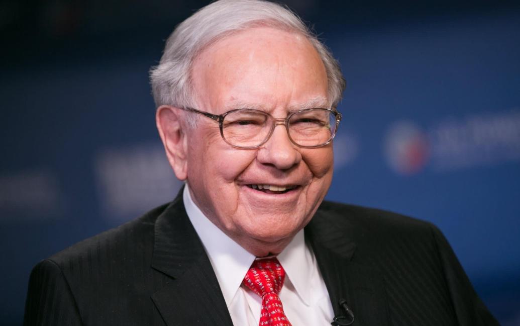 股神巴菲特潇洒退休离场！2026年1月1日，95岁的沃伦·巴菲特正式退休，卸任