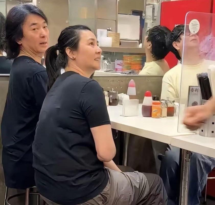 分手直接甩出4000万房产？郑伊健当年这波操作，可是把港媒的键盘都敲冒烟了。