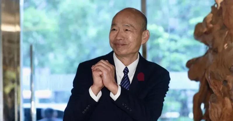 韩国瑜开口了，韩国瑜今天(29月)下午通过个人社群发文表示，“老牛自知夕阳晚，沉