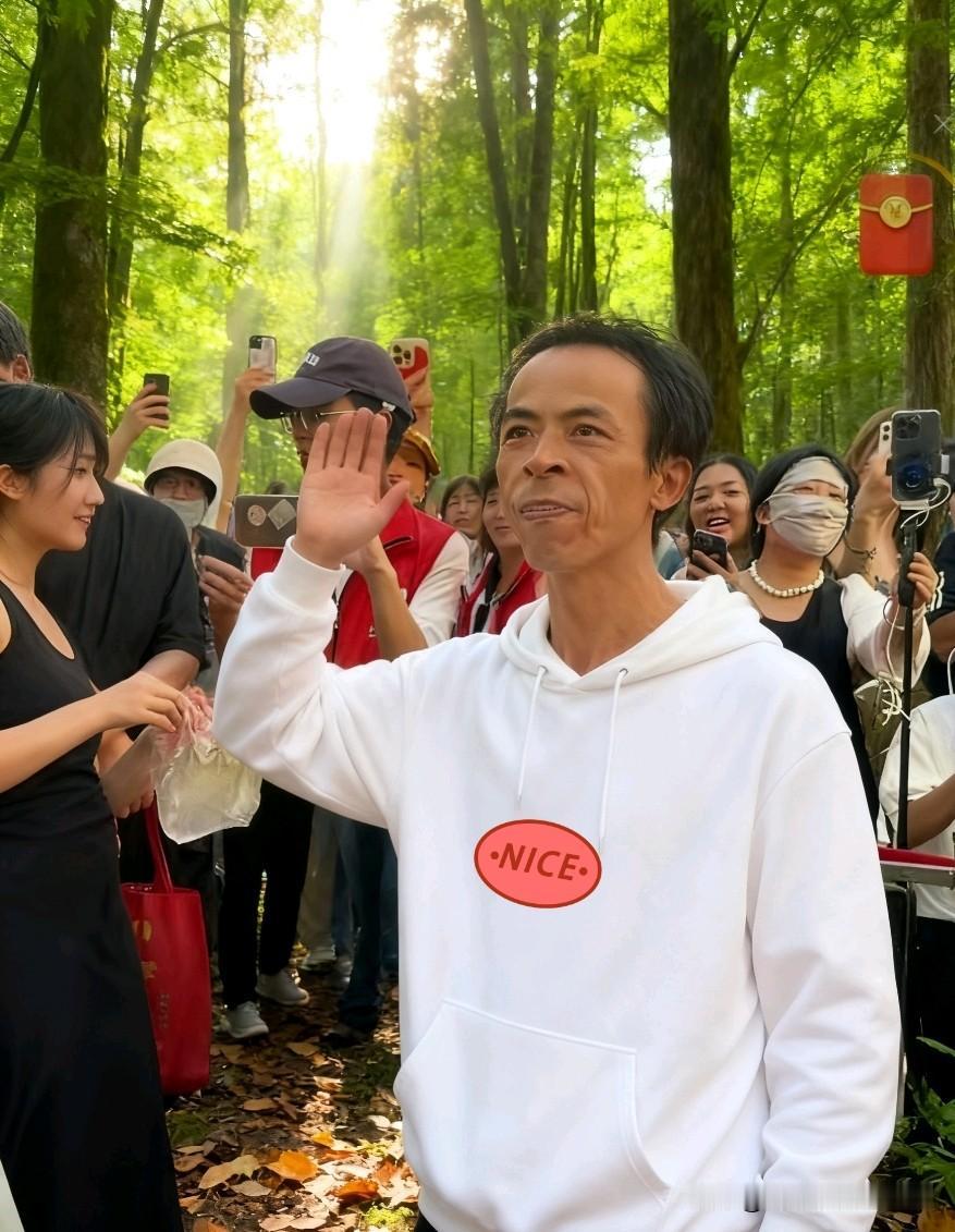 150元一个号！“鸡排哥”怒怼黄牛：我的鸡排，凭啥让你赚黑心钱？“排队号1