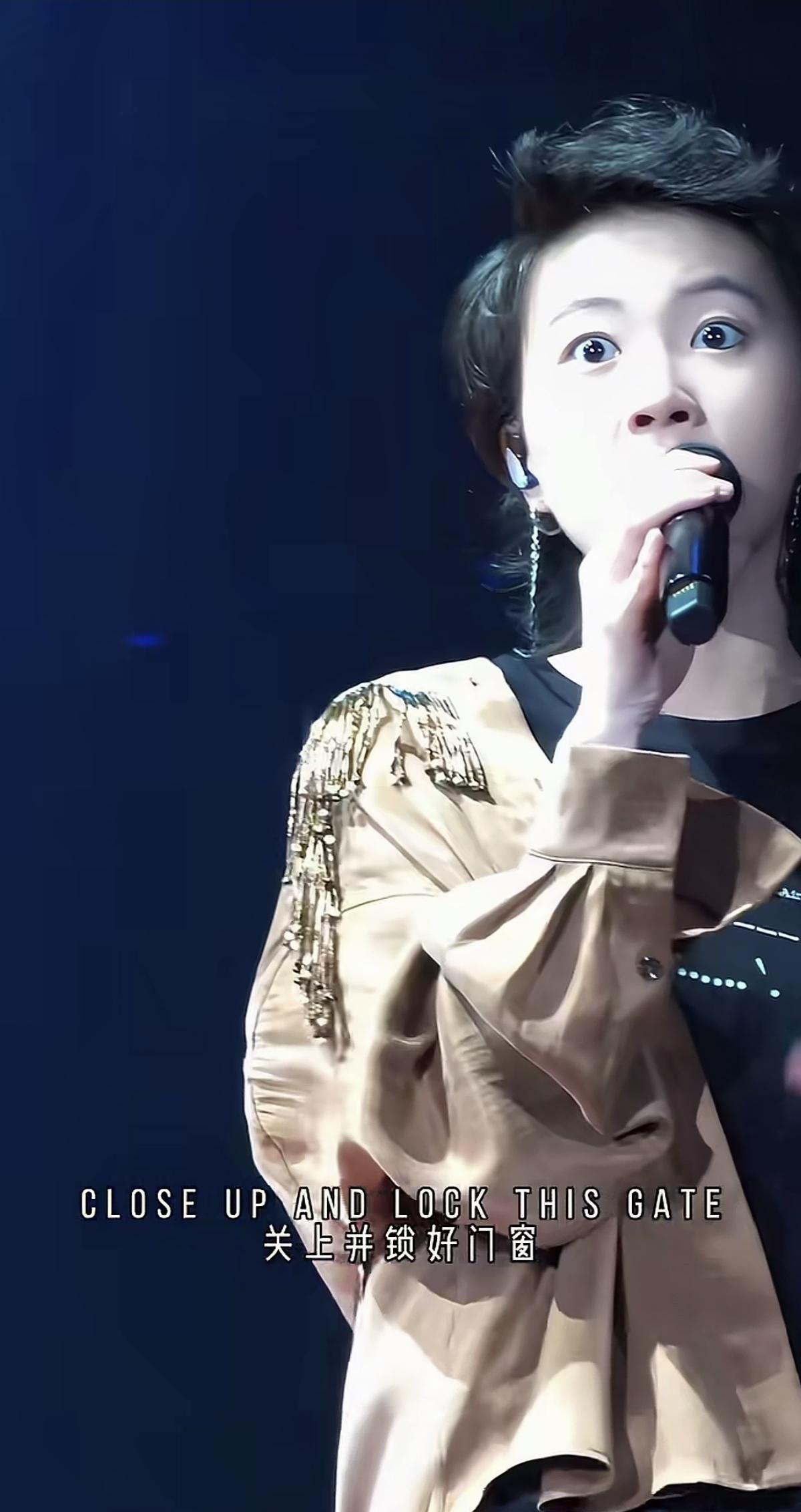 王菲女儿，没“爆红”，却在电影节把老戏骨都震住了！她到底藏了什么鬼才天赋？第