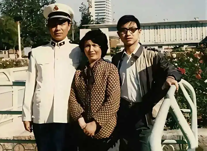 汪峰果然是纨绔子弟啊！