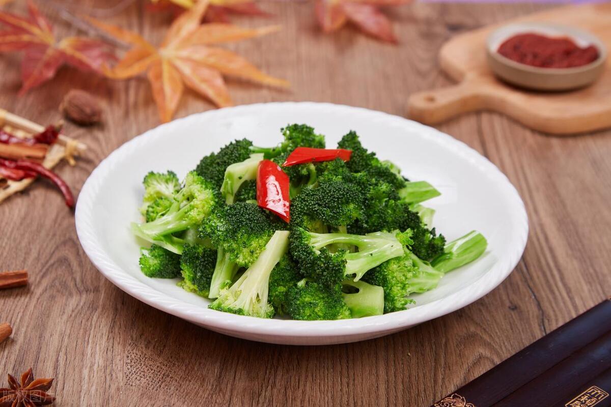 腰腹的赘肉，怎样才能快速减去？4种方法告知您腹部脂肪细胞中的β肾上腺素受体密