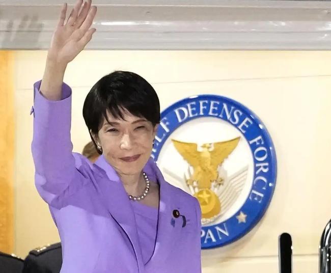 9月22日，纽约联合国大会间隙，日本首相高市早苗对特朗普说了一句话："我有很多议