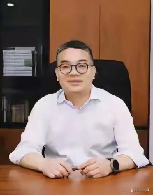 2026年1月8日，48岁的碳银集团创始人俞兆洪因心梗不幸离世。听说是每天坚持跑