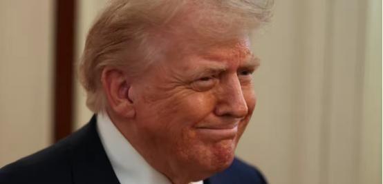 关于台湾问题，美国终于想通了，只剩下一条路可走，那就是袖手旁观！美国专家评估的最