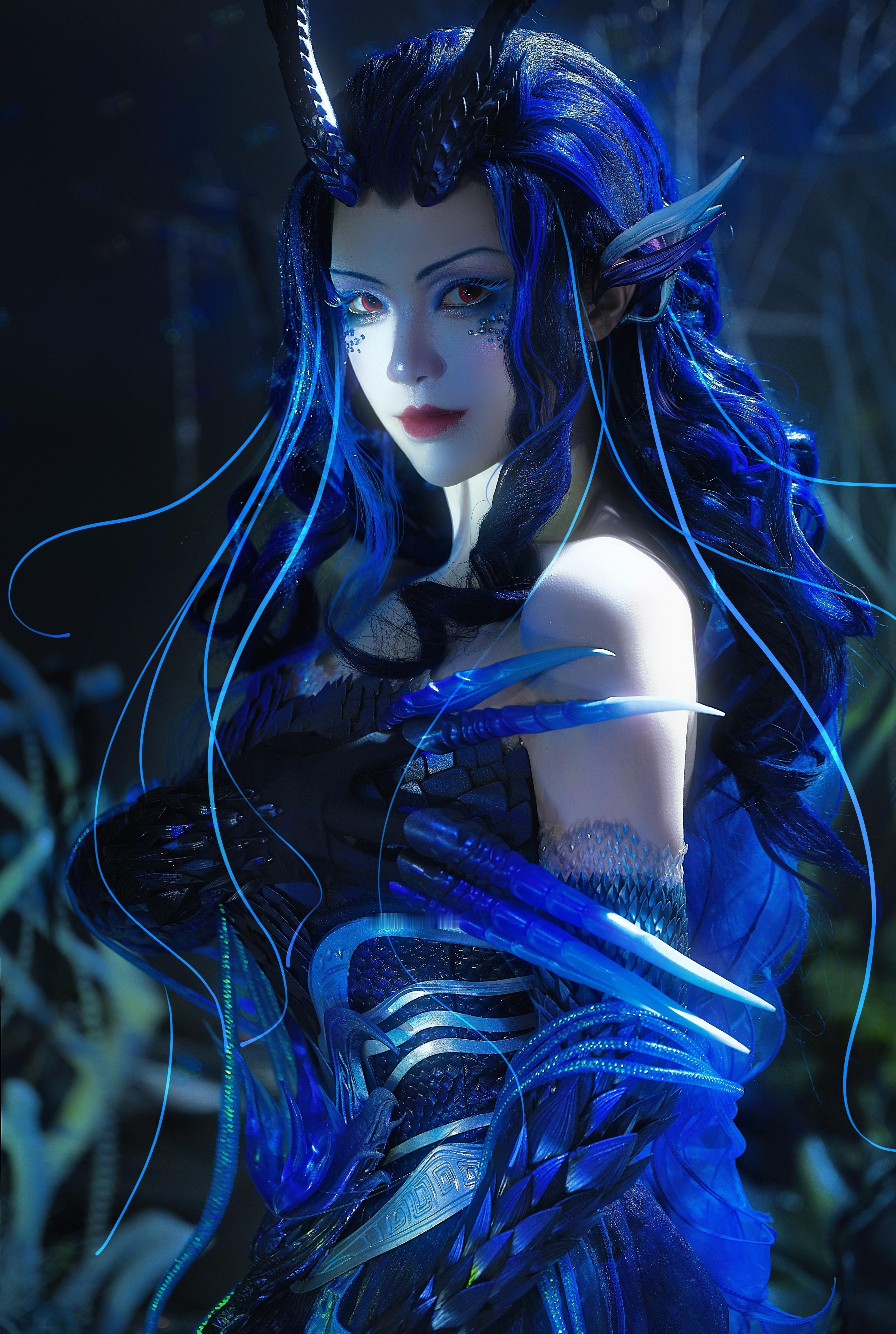 敖闰cos西海龙王残缺的玉叫做『王』💙终于发姑姑的cos啦～正片追求