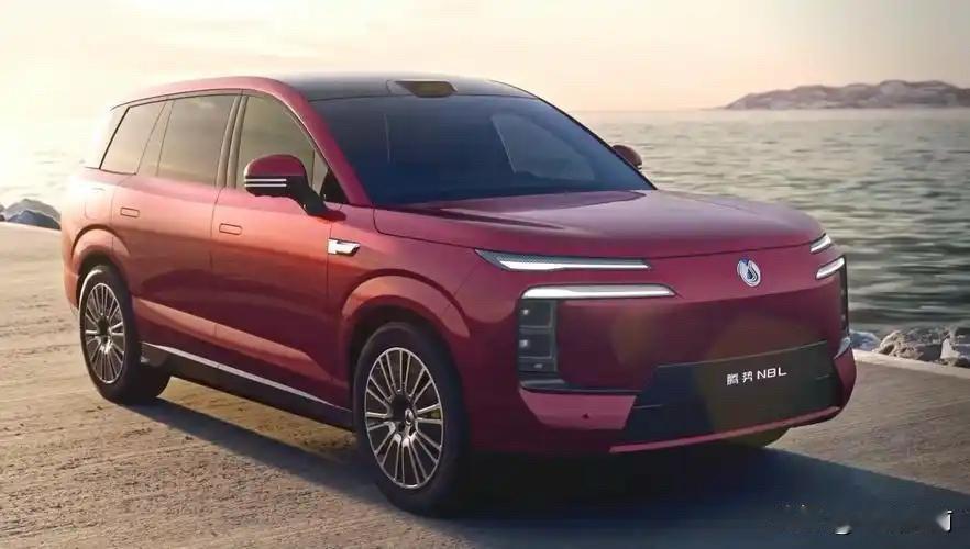 腾势N8L刚上市没几天，就被竞品按头扣上“四宗大罪”，各种抹黑话术铺天盖地，简直