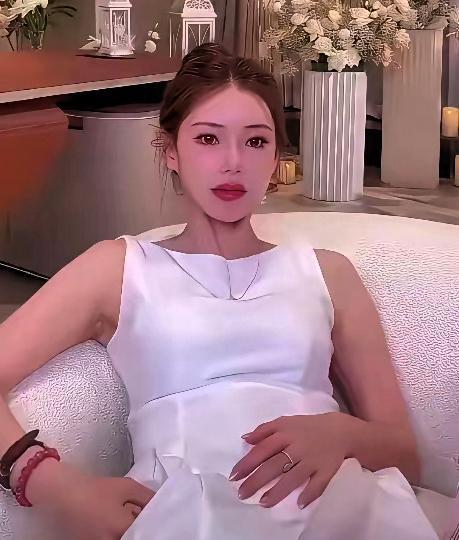 三个小宝贝和她，家里的新故事要开始了小玥儿听了好像不太在意，就那样吧，挺平静的