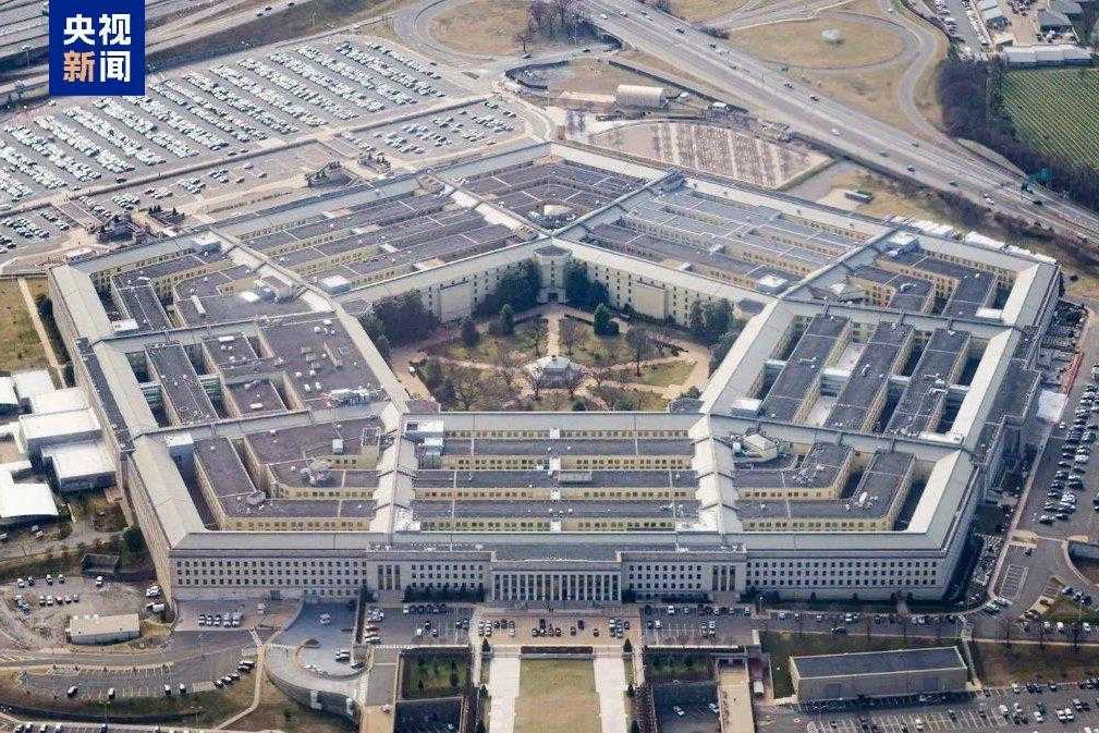 900万人上街！“NoKings”席卷全美，美国真正衰落开始了！一场史无前例