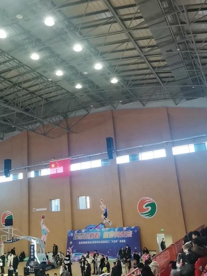 找不到好对象，耽误自己一辈子啊！我结婚时，偷摸发昏嫁给了一个低劣的人，他在外