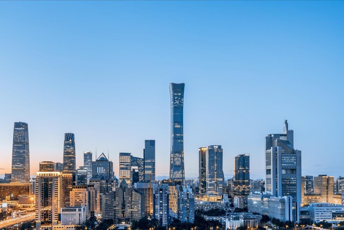 走向超级强国的中国已经形成一个目标：必须超越美国如今的中国不再只满足于成为世