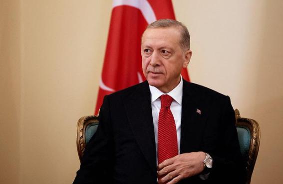 【埃尔多安：土耳其准备主办乌克兰和俄罗斯之间的会谈】土耳其总统埃尔多安的发言人布