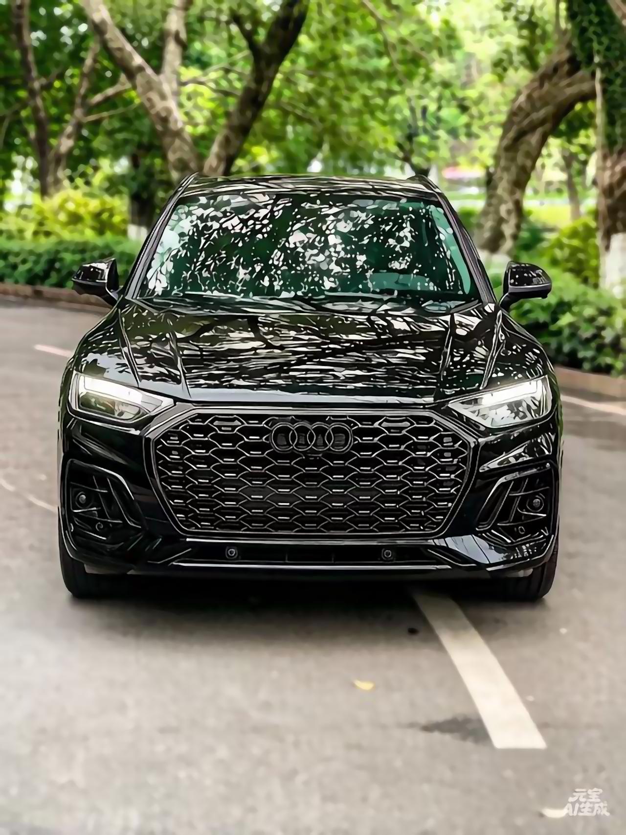 别只看便宜！二手奥迪Q5L，老款低价车香吗？我说句有点扎心的话，很多人不是不想