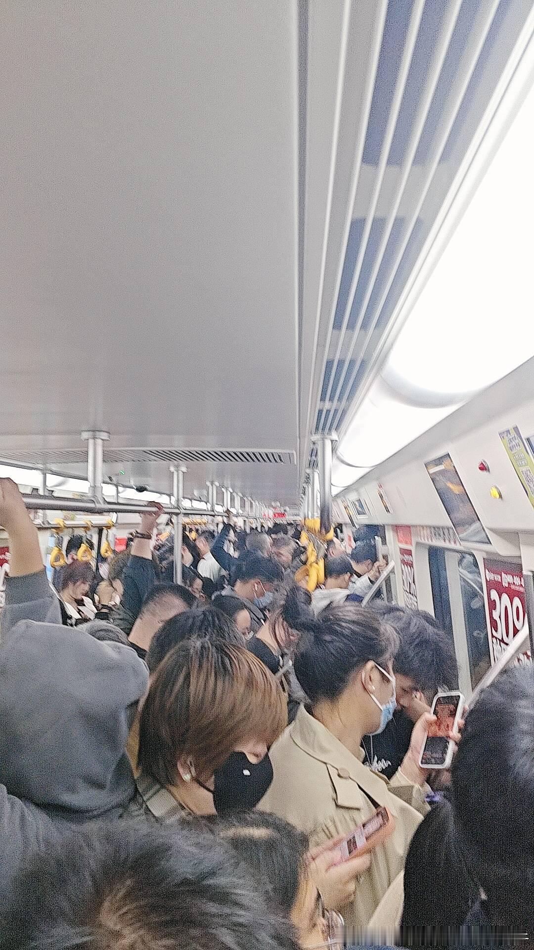 沈阳地铁网友投稿:2026年4月30日(春假第3天，劳动节假日前一天工作日)1