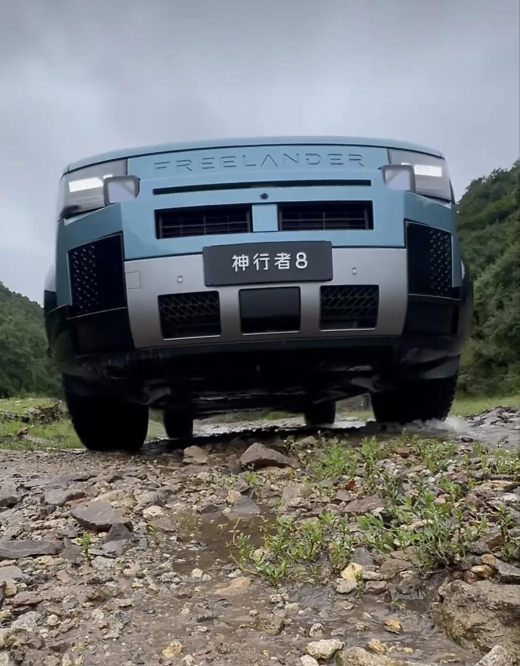 8月14日神行者8首秀预售，48小时小订破万，说明大家不是冲标去的，是冲"路虎的