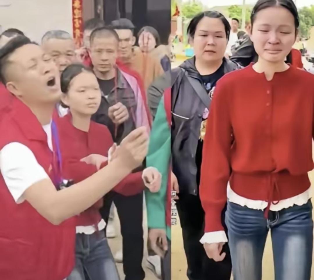 那天是大年初二，东海岛附近几个村在办妈祖巡游。网上疯传的视频里，一个穿红衣服的小