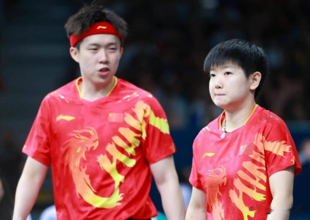 终于看懂林诗栋、孙颖莎和蒯曼在大满贯赛场集体退赛的真正原因了。不是网上传得沸沸