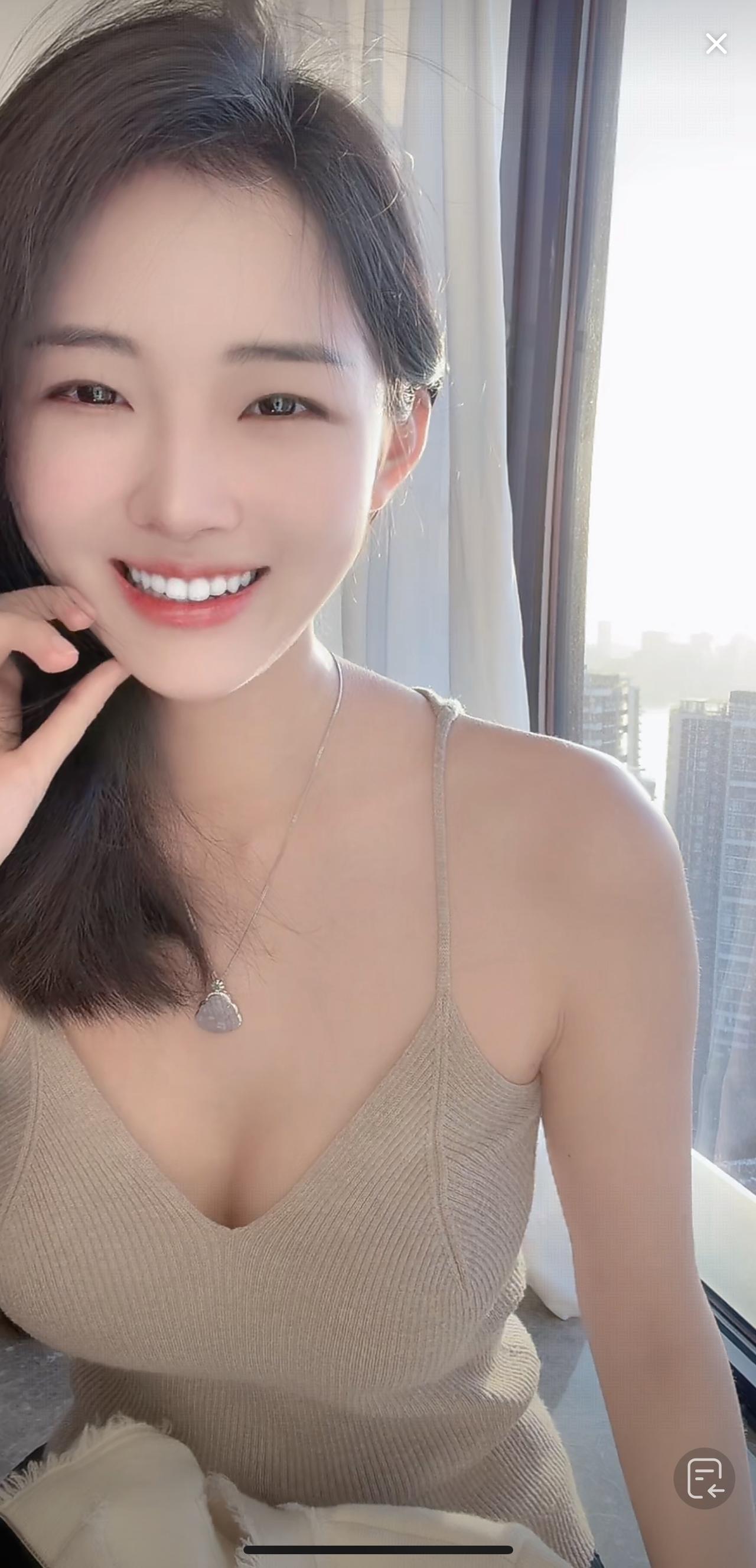 发出你相册里你觉得最美的一张照片