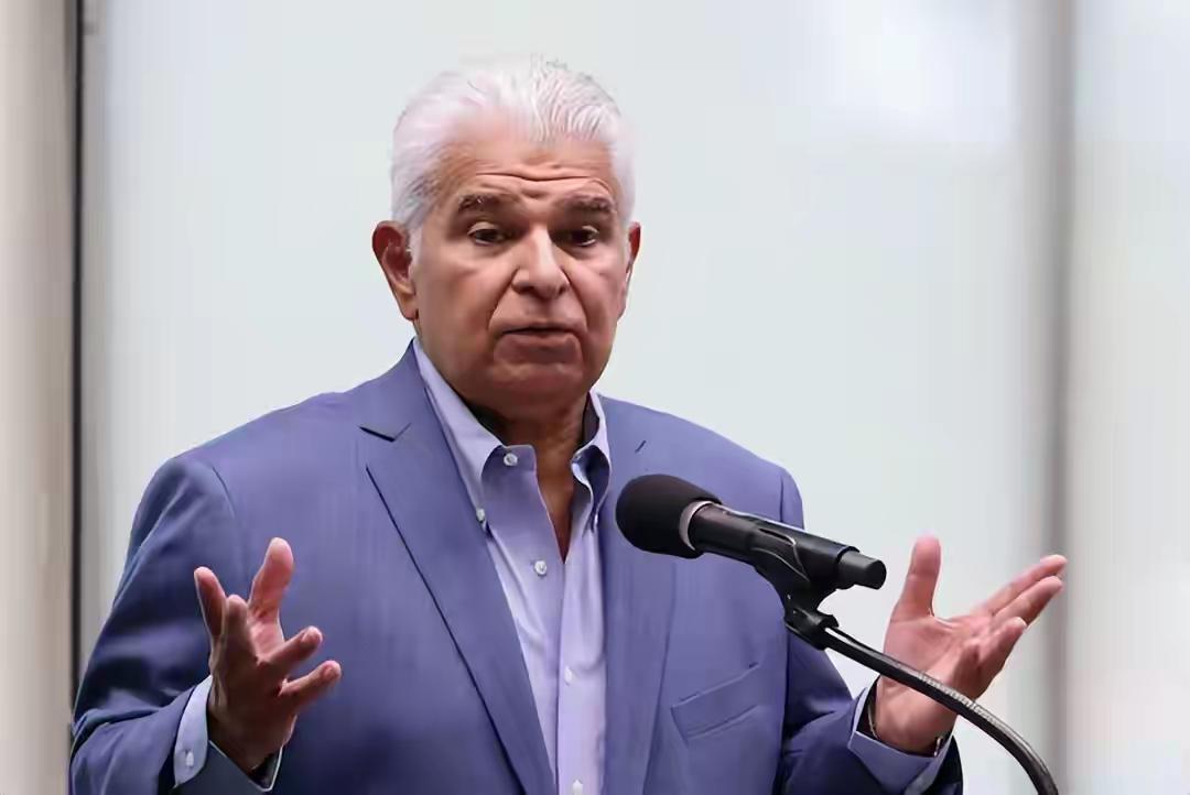 巴拿马彻底慌了！讨好美国反被坑，总统紧急改口：别跟中国闹僵！当初为抱美国大