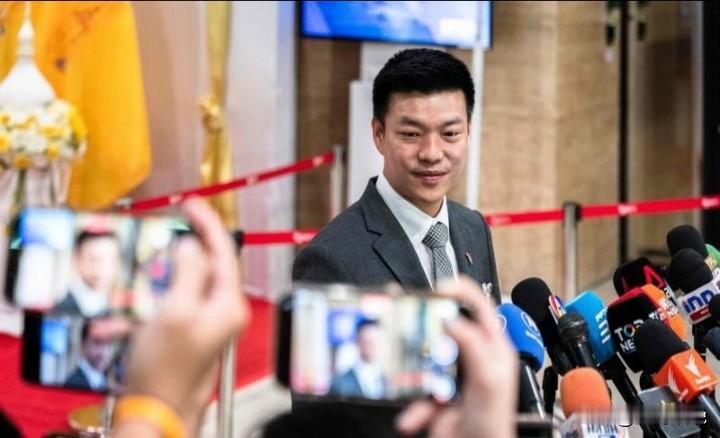 泰国大选曼谷地区民调出炉：那他蓬领导的人民党支持率26.25%，居首位。