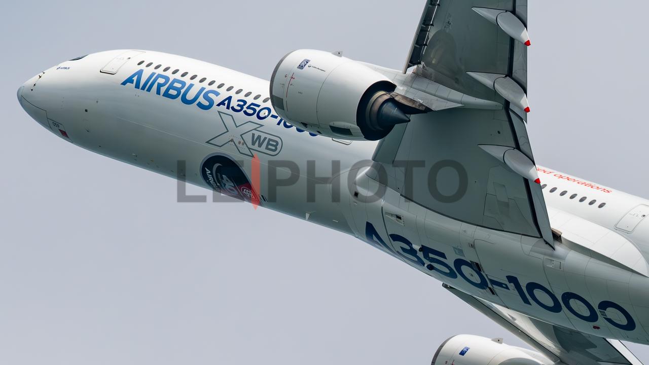 跛音777-9来了，相比空客的新机型A350-1000呢？我觉得空客的造型更优雅