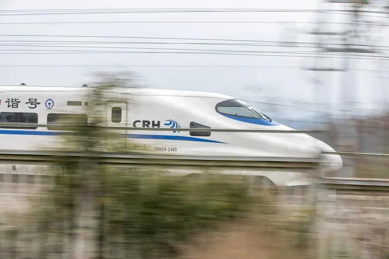 [烟花][烟花]渝昆高铁近期喜讯频传！继3条隧道成功贯通后，12