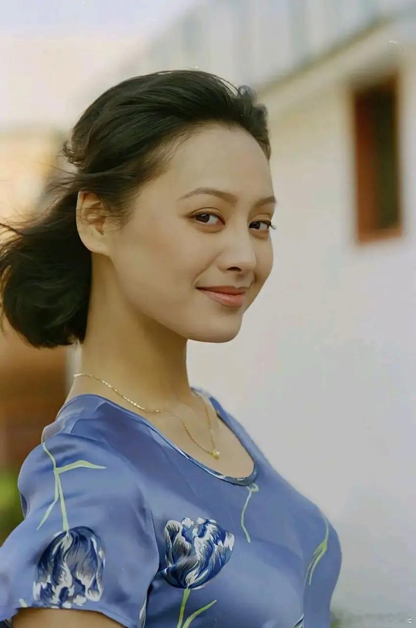 1997年，宁静嫁给美国人保罗，第一次上门，婆婆说：“我家有5000亩地，你想要