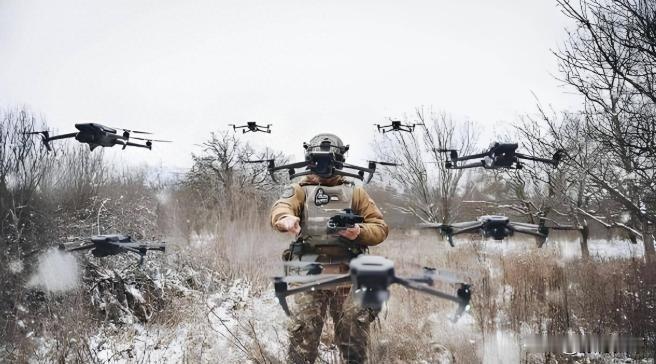 乌军48小时全域狂轰！12月21日，三海联动炸穿俄军防线，“小强战术”改写战争规