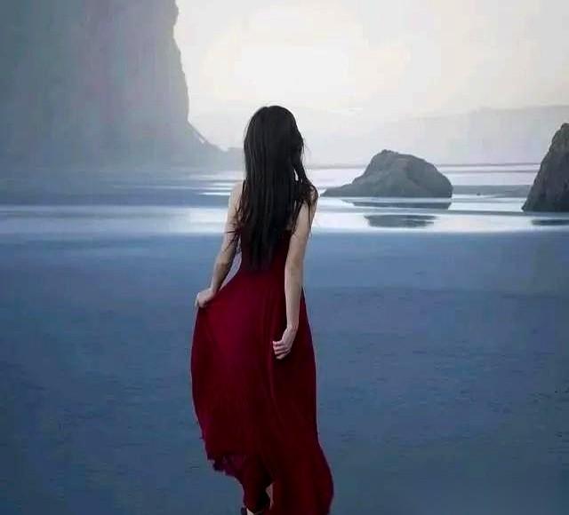 婆婆叫妈，但她真不是你妈。公公叫爸，也不是亲爸。这话糙，理不糙。承认这一点，