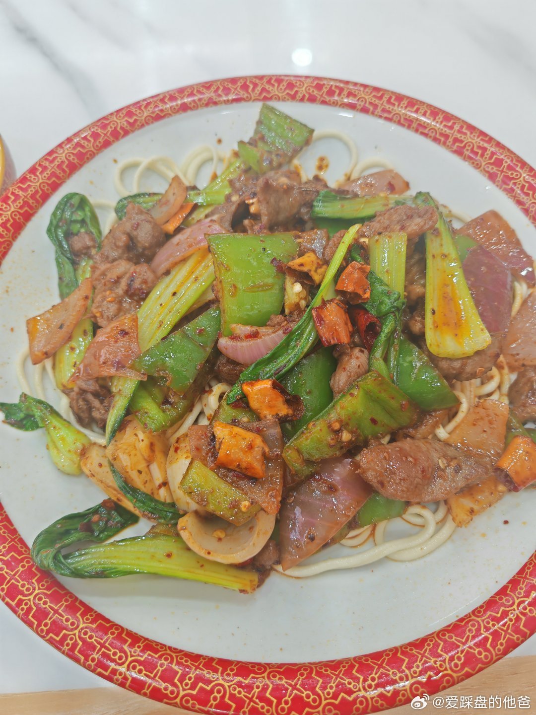 中午吃面，你懂的。