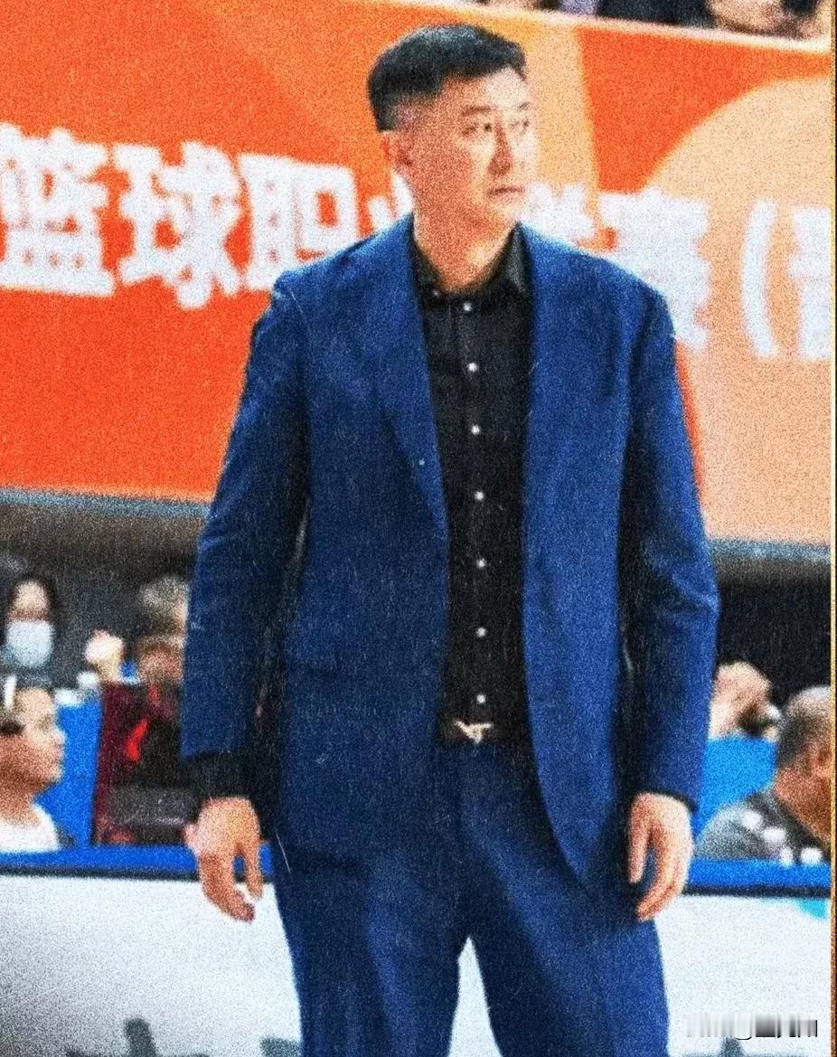 本土教练靠骂球员的时代可能已经结束了，CBA季后赛首轮，八支球队一共有三个本土教