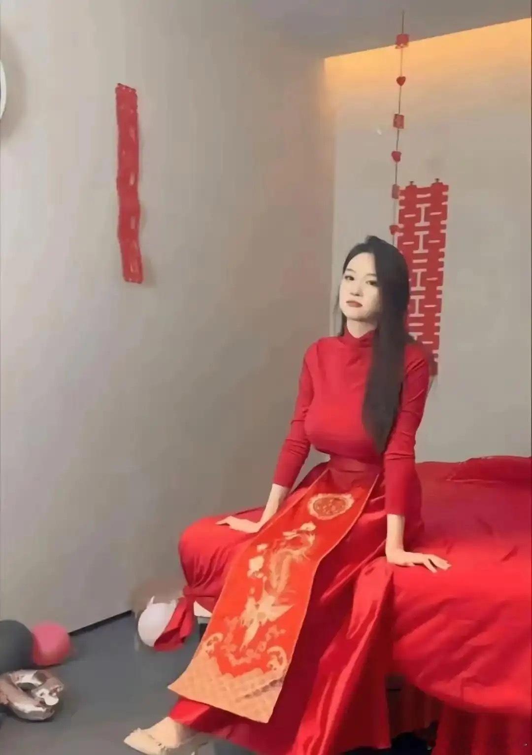 这么漂亮的新娘，新郎驾驭的了吗？