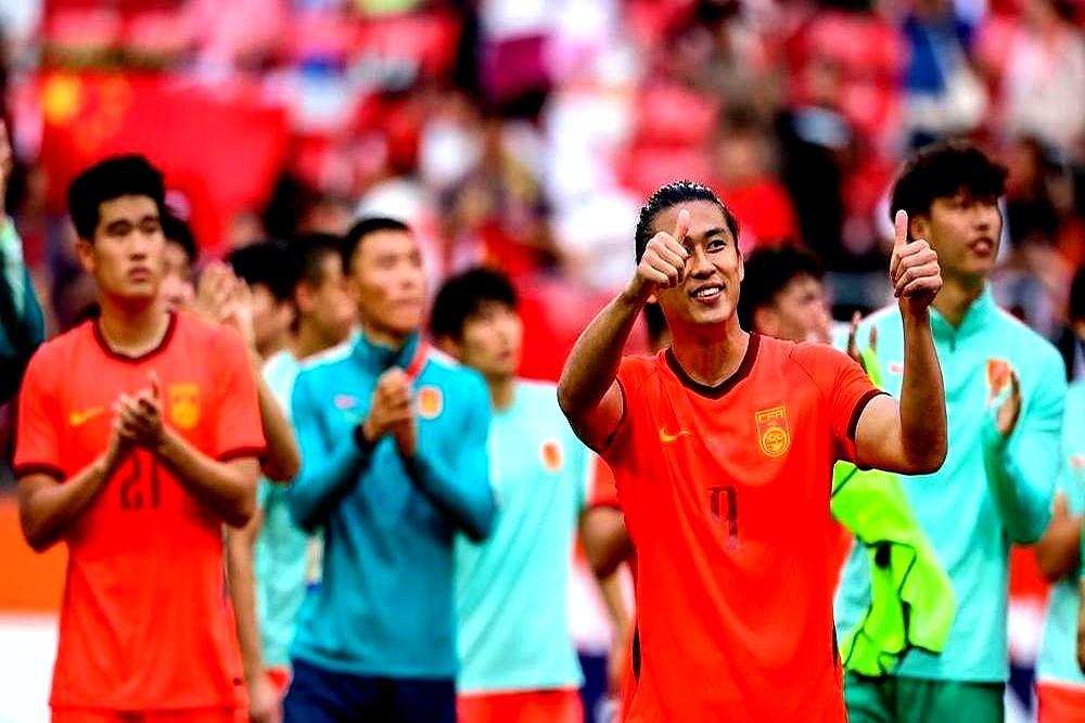 韩国队4比1踢碎卡塔尔，国足U23就得提前投降？数据扯下了这层画皮。26号下
