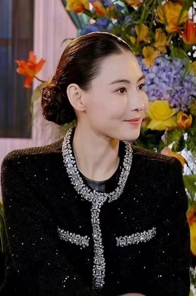 3个孩子与2段感情：谢霆锋的抉择如何改写这场亿元官司？当港岛娱乐圈的目光聚焦