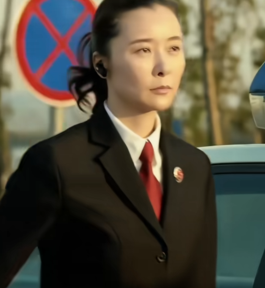 陆亦可总以为是靠她自己努力得到的权利...